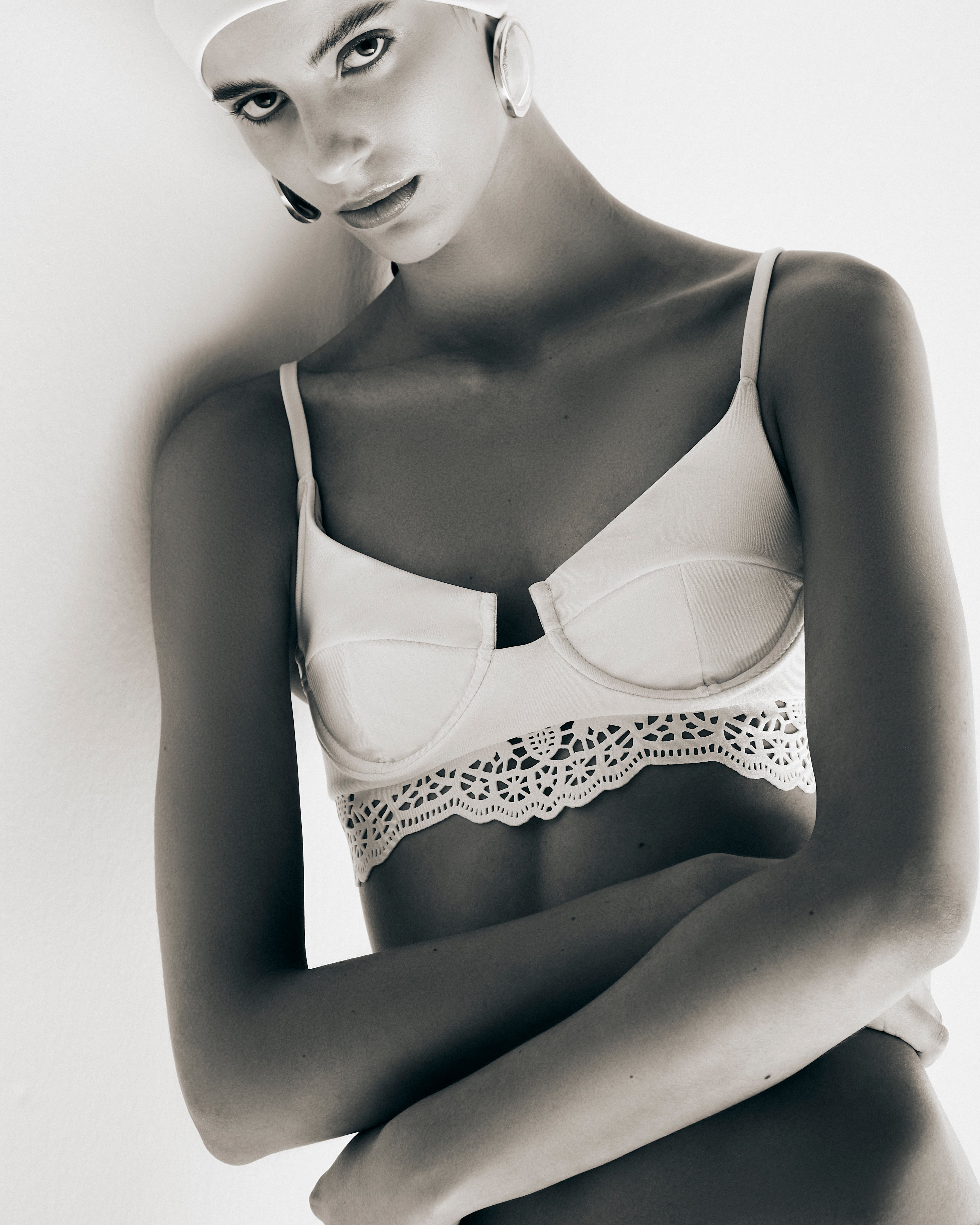 Biquini Meia Taça Laser Guipure Collab Lolitta Off White