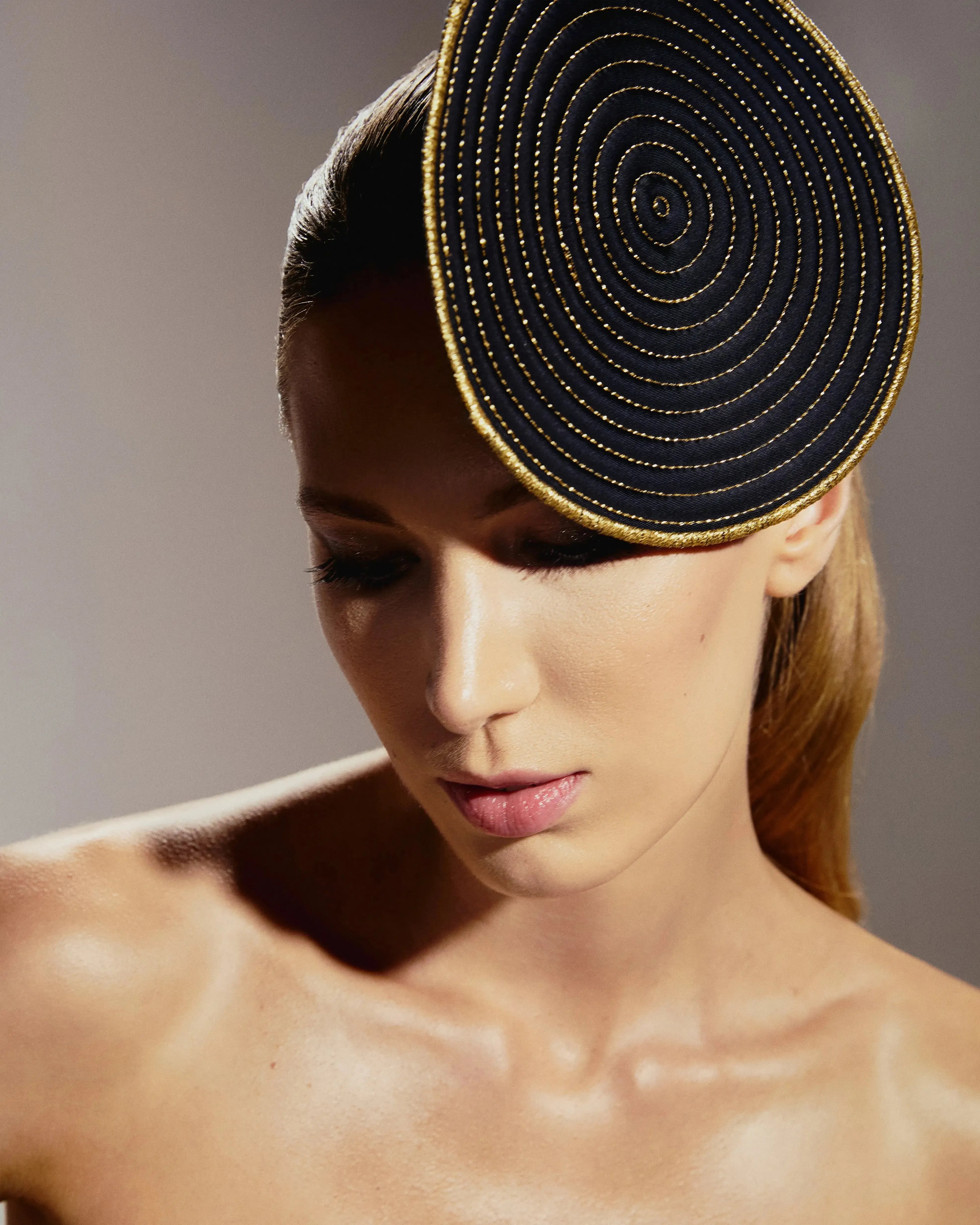 Maiô Broche Disco De Ouro Black