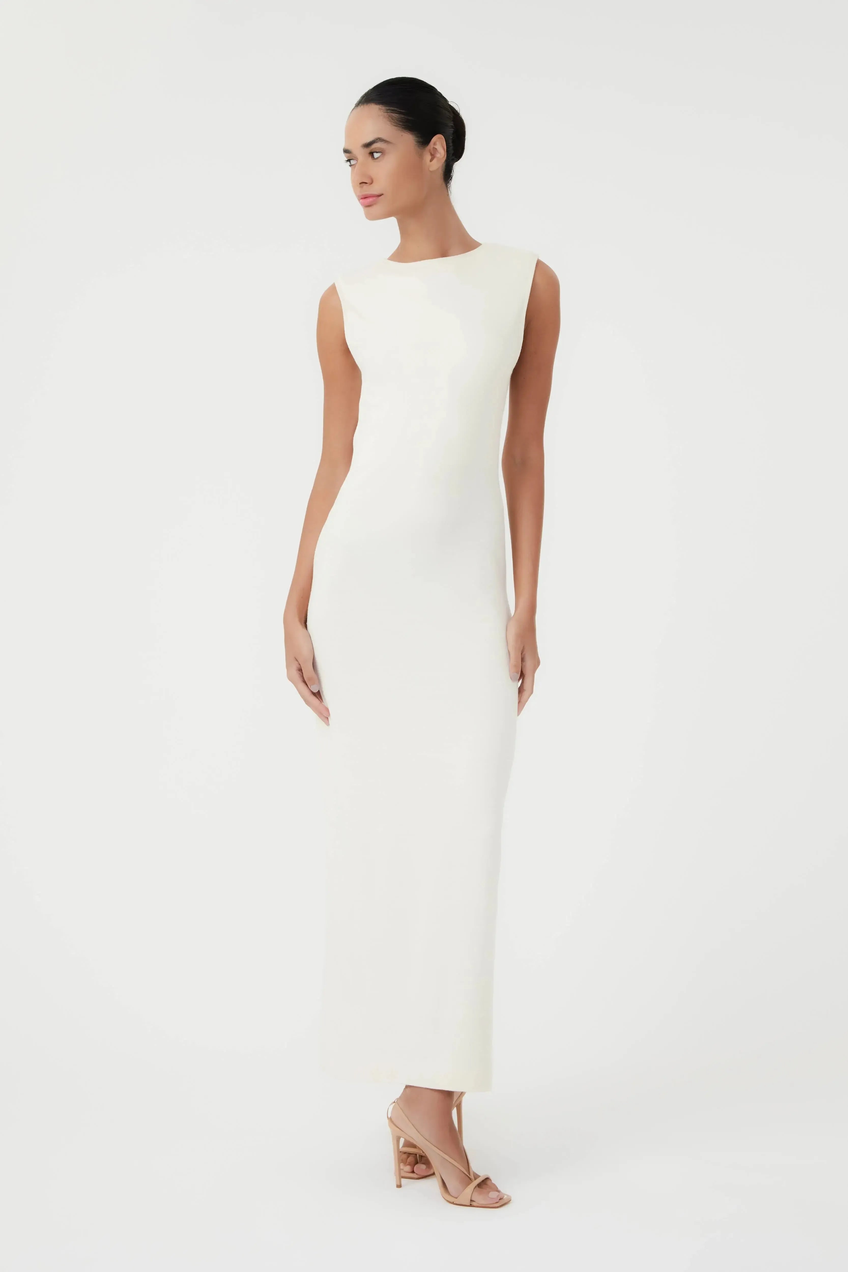 Vestido cut out knit vanilla