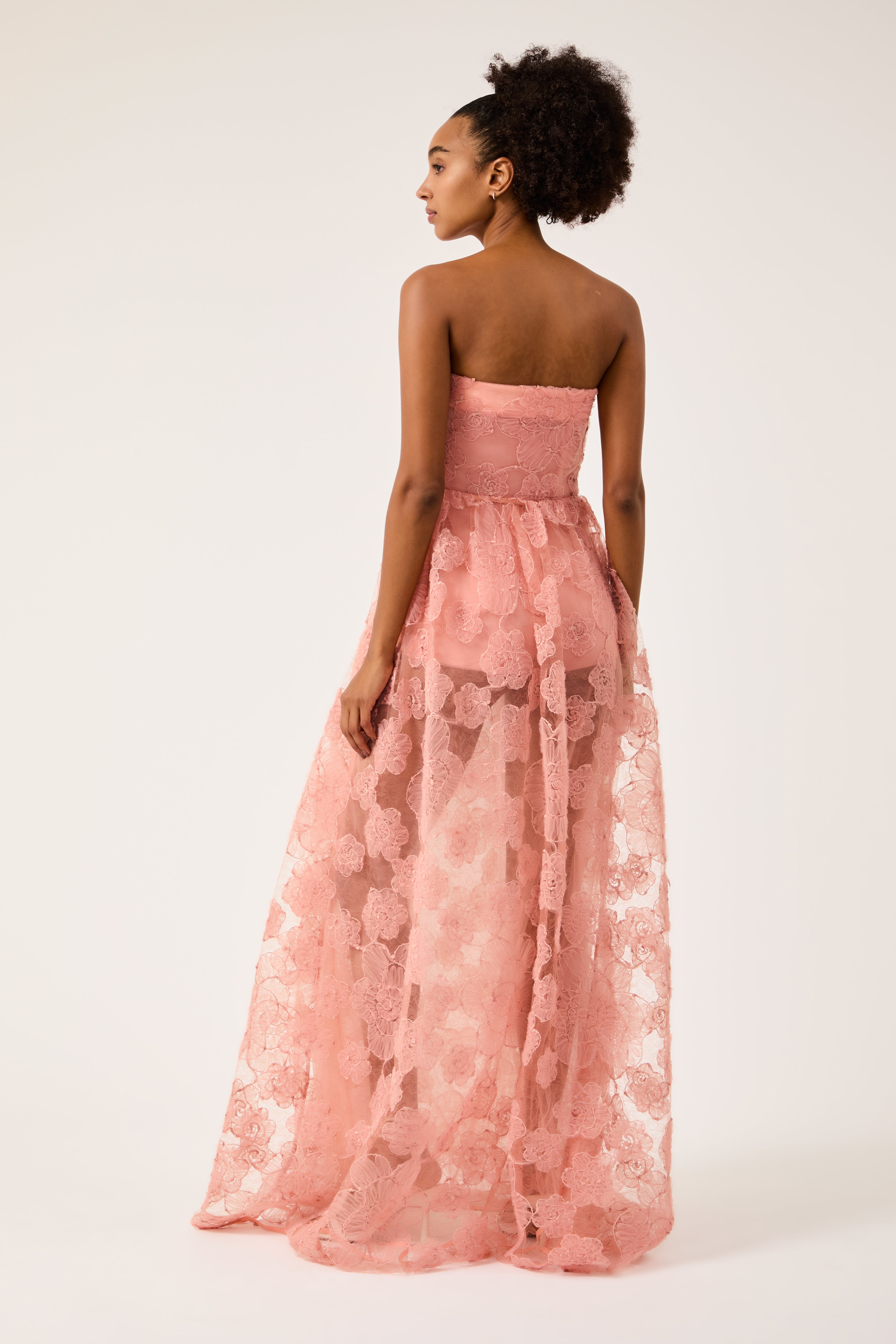 Vestido TQC Fleur Rosé Collab Vanessa Abbud