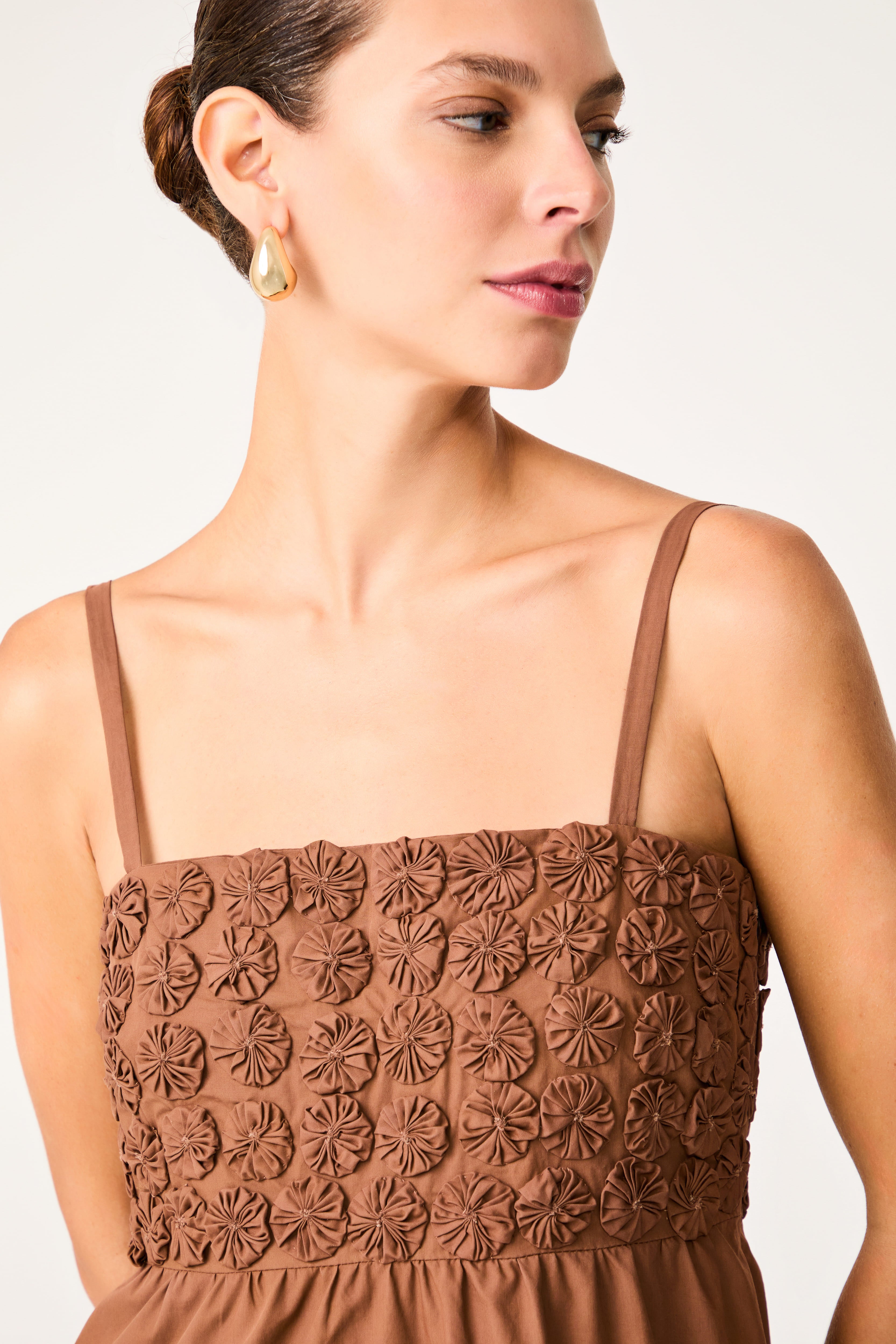 Vestido Midi Detalhes Artesanais Le Corail Mocha