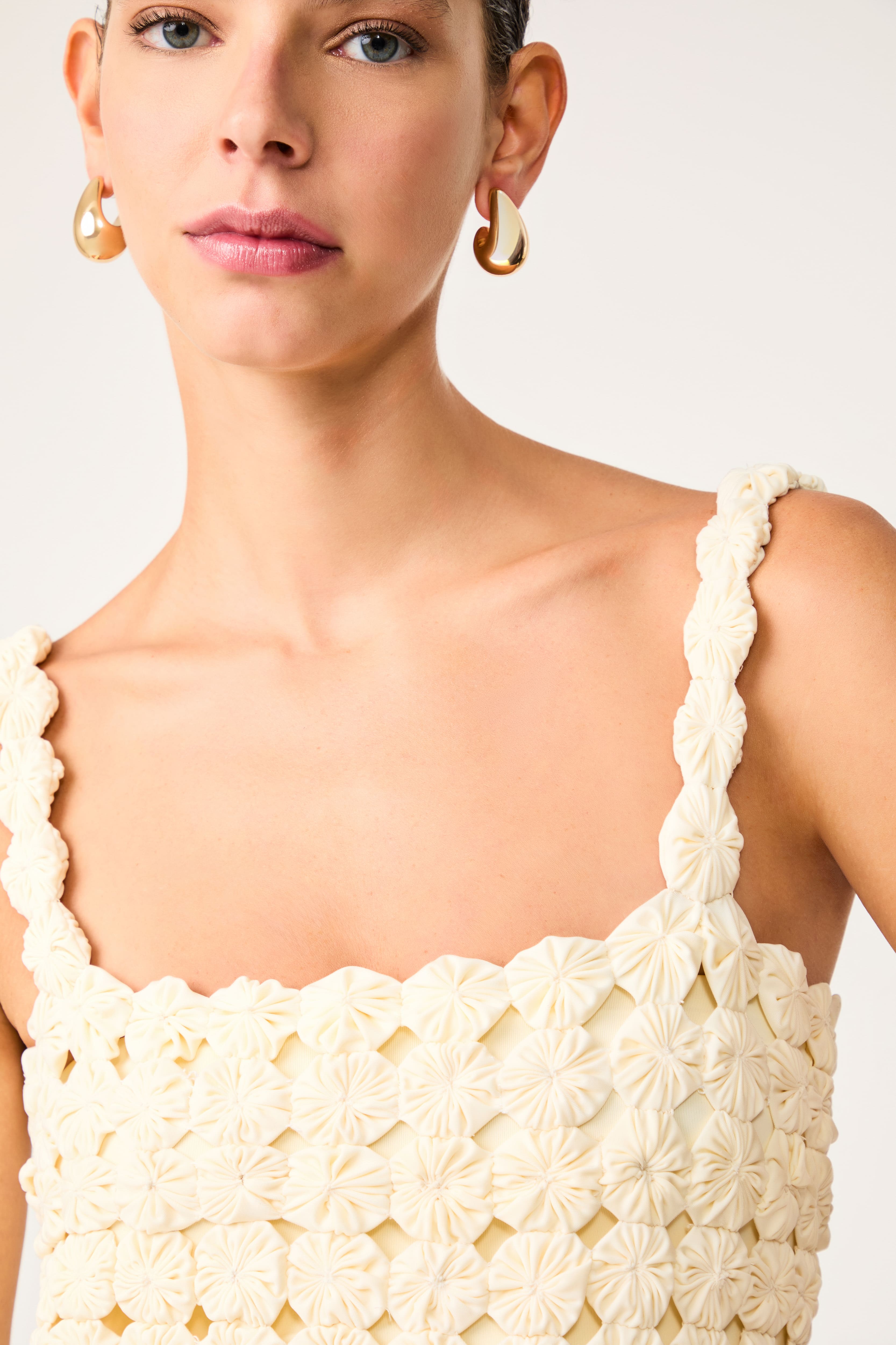 Vestido Mini Detalhes Artesanais Le Corail Champagne