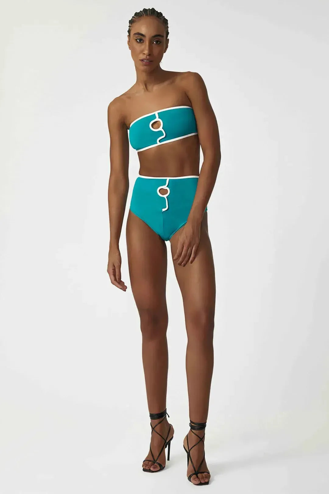 Biquini hot pants recortes forest