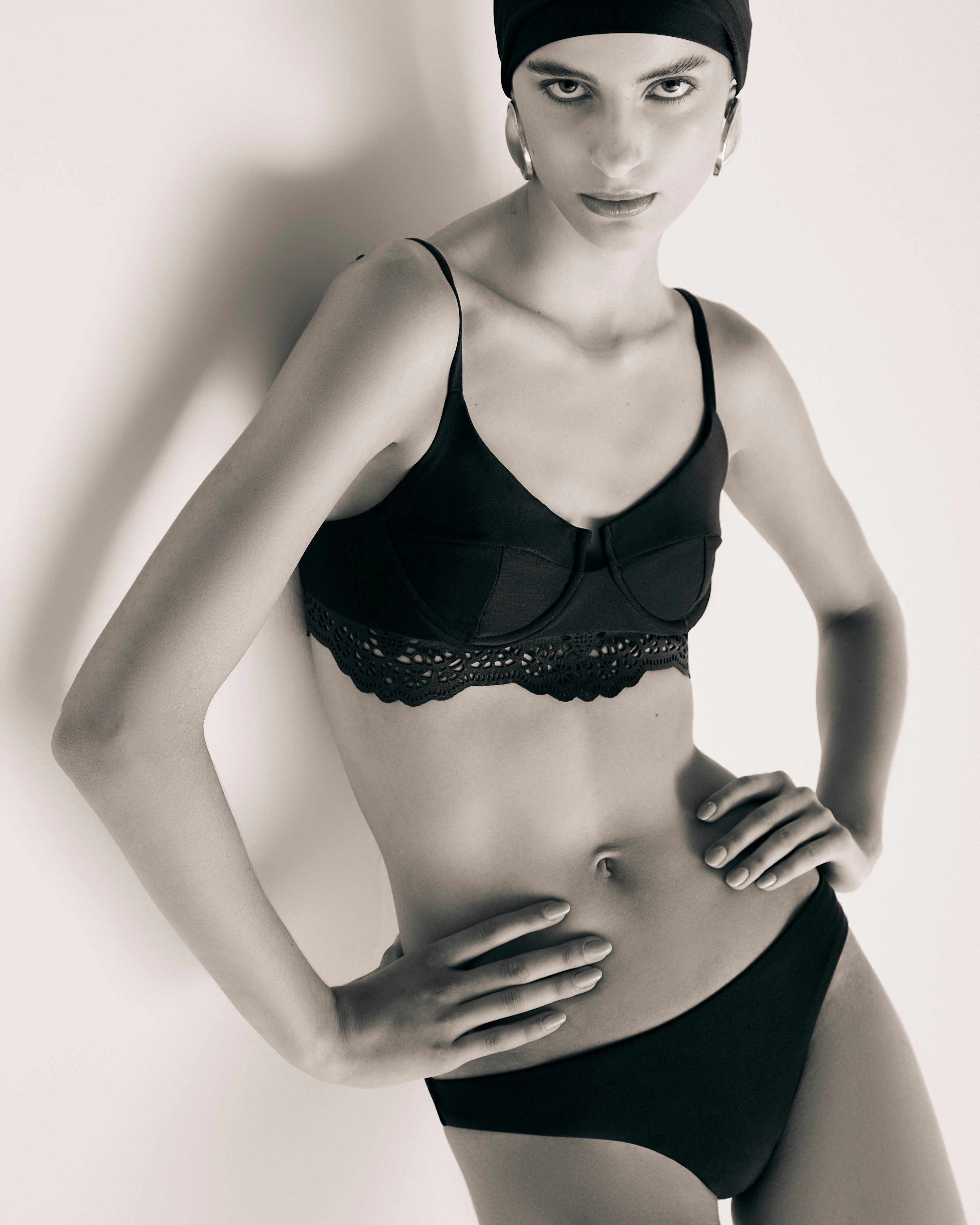 Biquini Meia Taça Laser Guipure Collab Lolitta Coffe