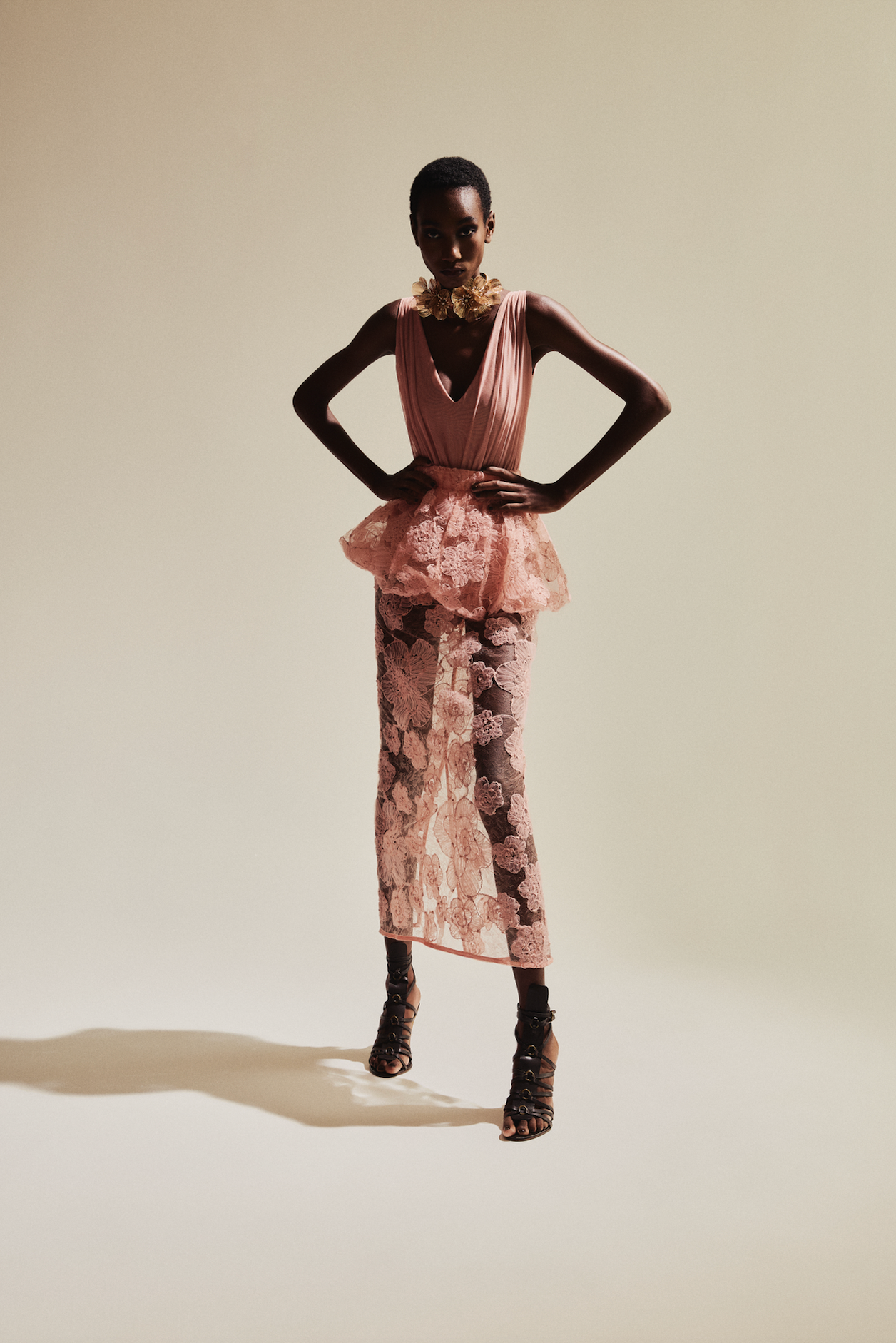 Saia Peplum Fleur Rosé Collab Vanessa Abbud