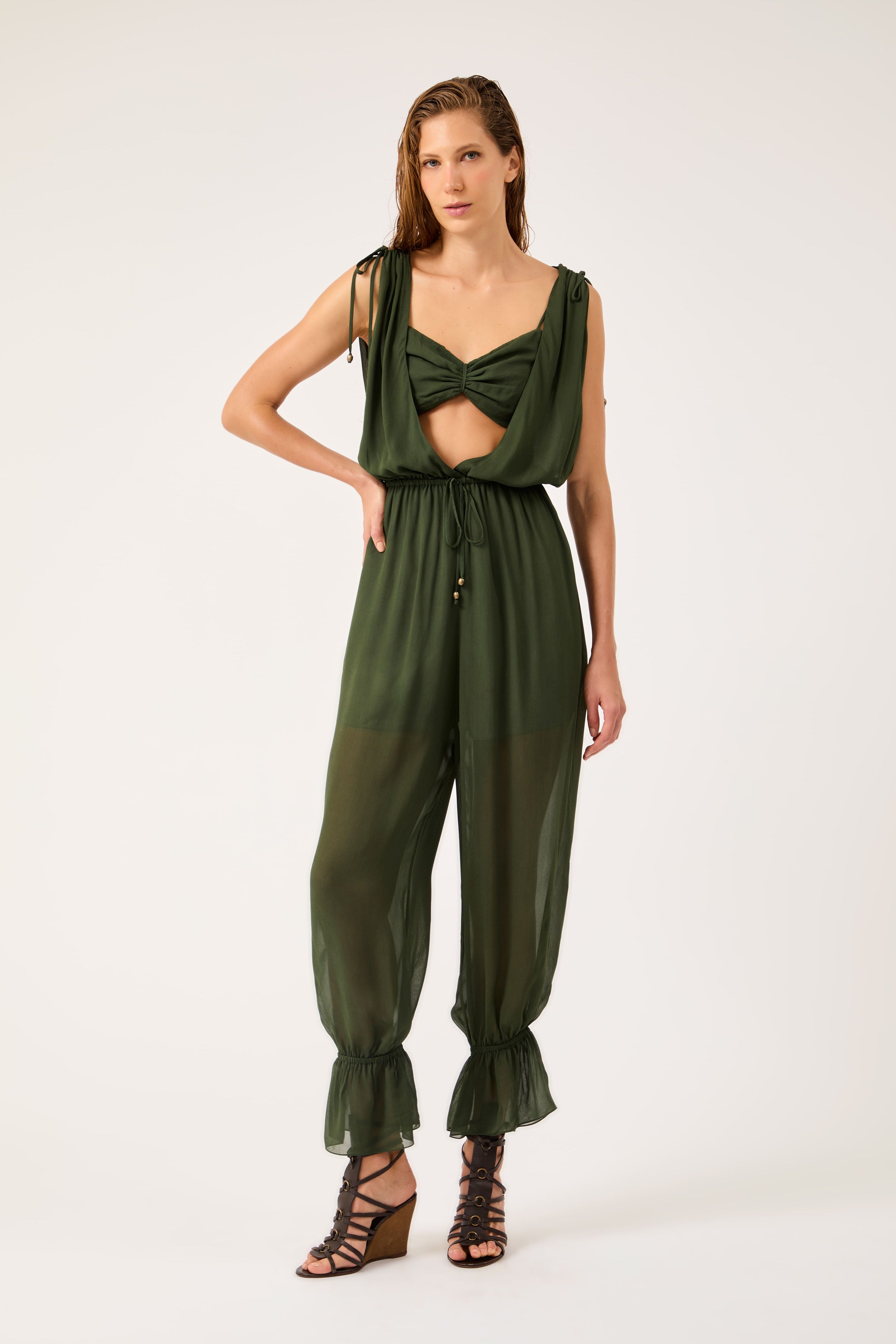 Conjunto Salopete Brisa Soleil Oliva